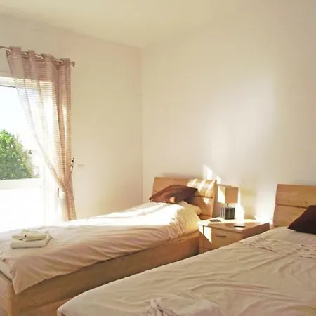 Appartement Oasis Parque 81 D